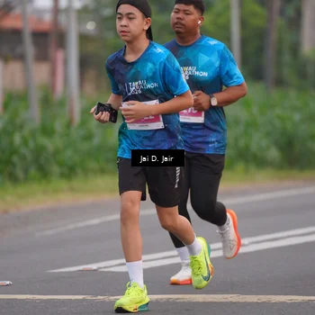 Runner Photo 4527821