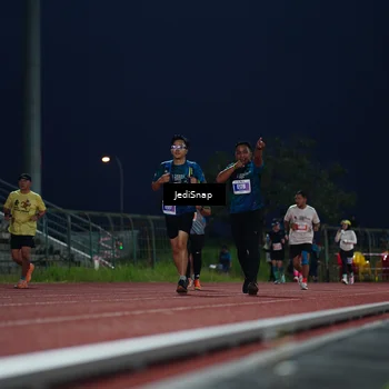 Runner Photo 4527847