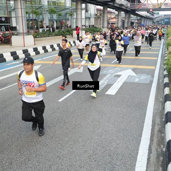 Runner Photo 4527851