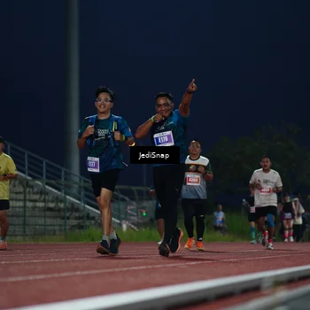 Runner Photo 4527895