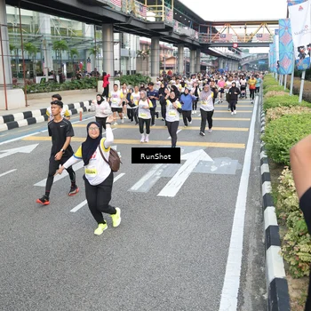 Runner Photo 4527935