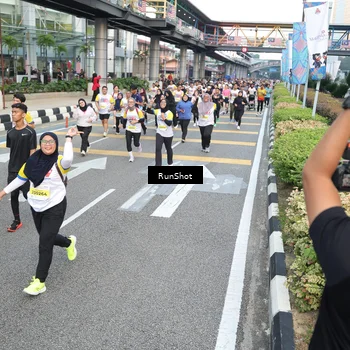 Runner Photo 4527936