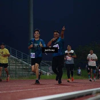 Runner Photo 4527950