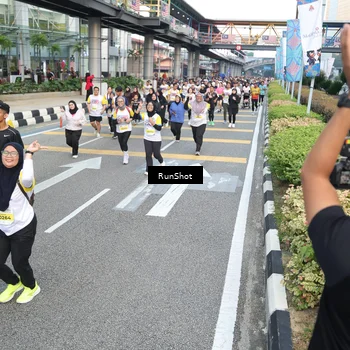 Runner Photo 4527975