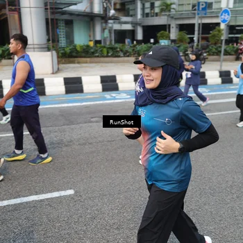 Runner Photo 4528018
