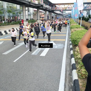 Runner Photo 4528023