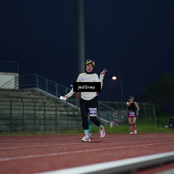 Runner Photo 4528053