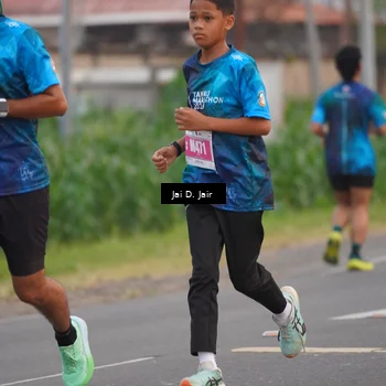Runner Photo 4528066