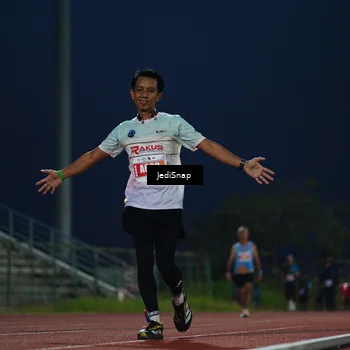 Runner Photo 4528131