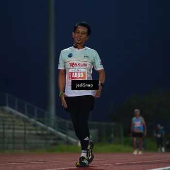 Runner Photo 4528142