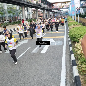 Runner Photo 4528158