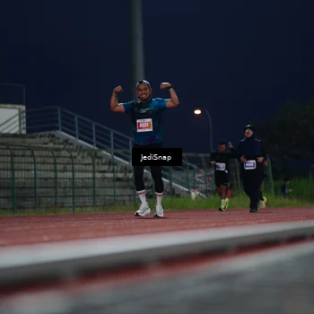Runner Photo 4528175