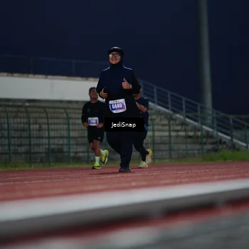 Runner Photo 4528213