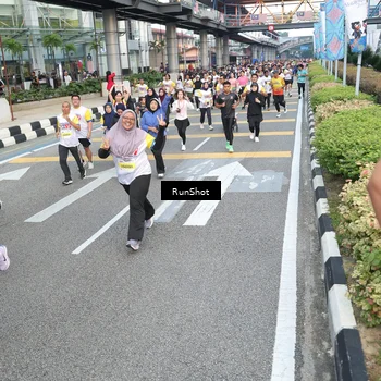 Runner Photo 4528225