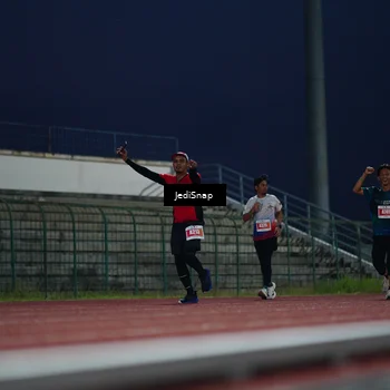 Runner Photo 4528231