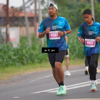 Runner Photo 4528274