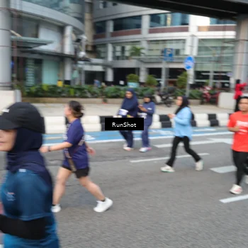 Runner Photo 4528298