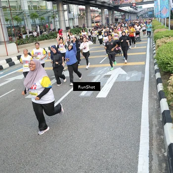 Runner Photo 4528322