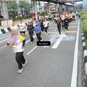 Runner Photo 4528332