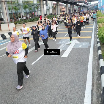 Runner Photo 4528333