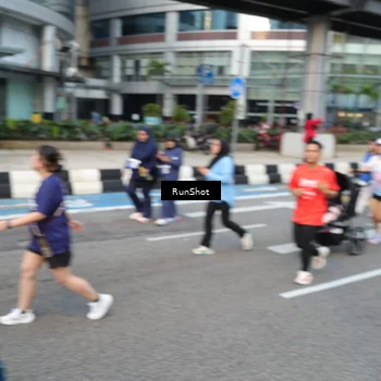 Runner Photo 4528357
