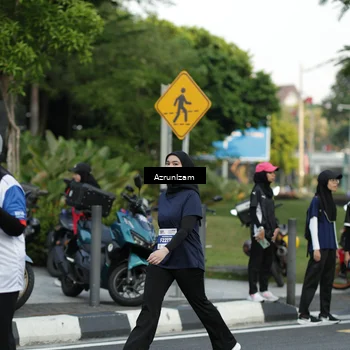 Runner Photo 4528360
