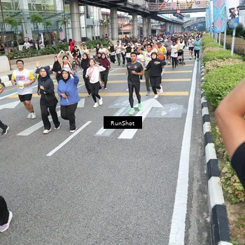 Runner Photo 4528375