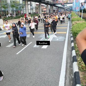 Runner Photo 4528384