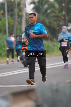 Runner Photo 4528395