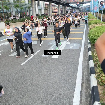 Runner Photo 4528408