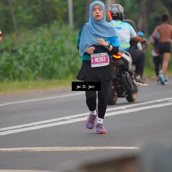 Runner Photo 4528428