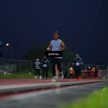 Runner Photo 4528439
