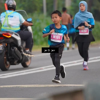 Runner Photo 4528447