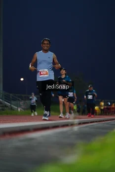 Runner Photo 4528448