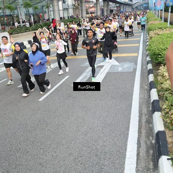 Runner Photo 4528450