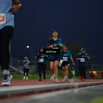 Runner Photo 4528469