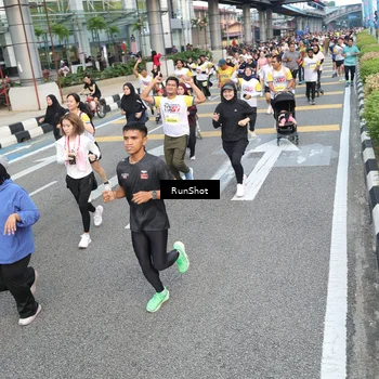Runner Photo 4528626
