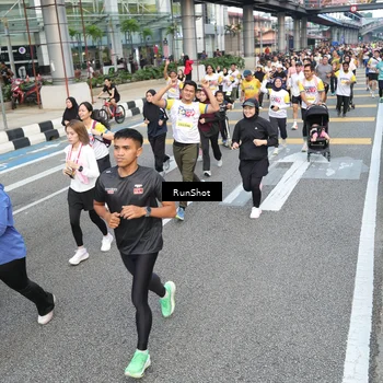 Runner Photo 4528644