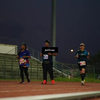 Runner Photo 4528688