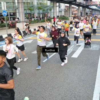 Runner Photo 4528698