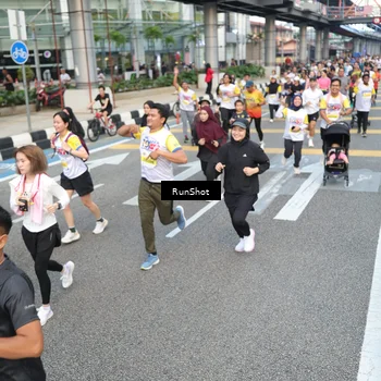 Runner Photo 4528716