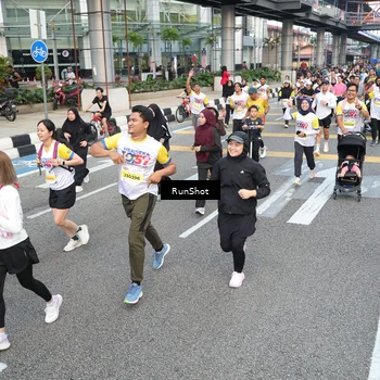 Runner Photo 4528734
