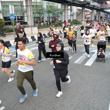 Runner Photo 4528755