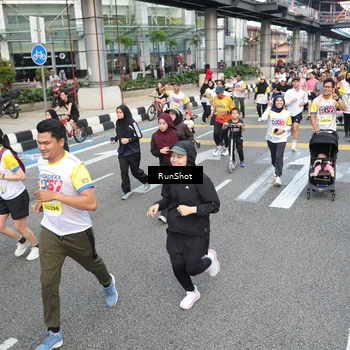 Runner Photo 4528787