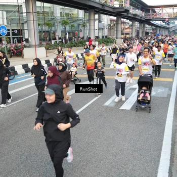 Runner Photo 4528793
