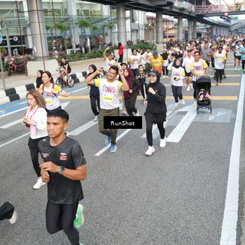 Runner Photo 4528866