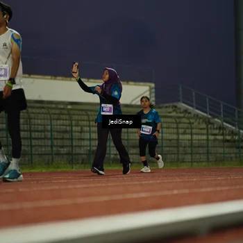 Runner Photo 4528872