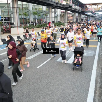 Runner Photo 4528878