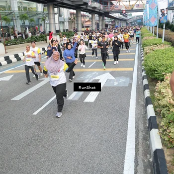 Runner Photo 4528908