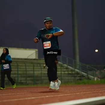 Runner Photo 4528926
